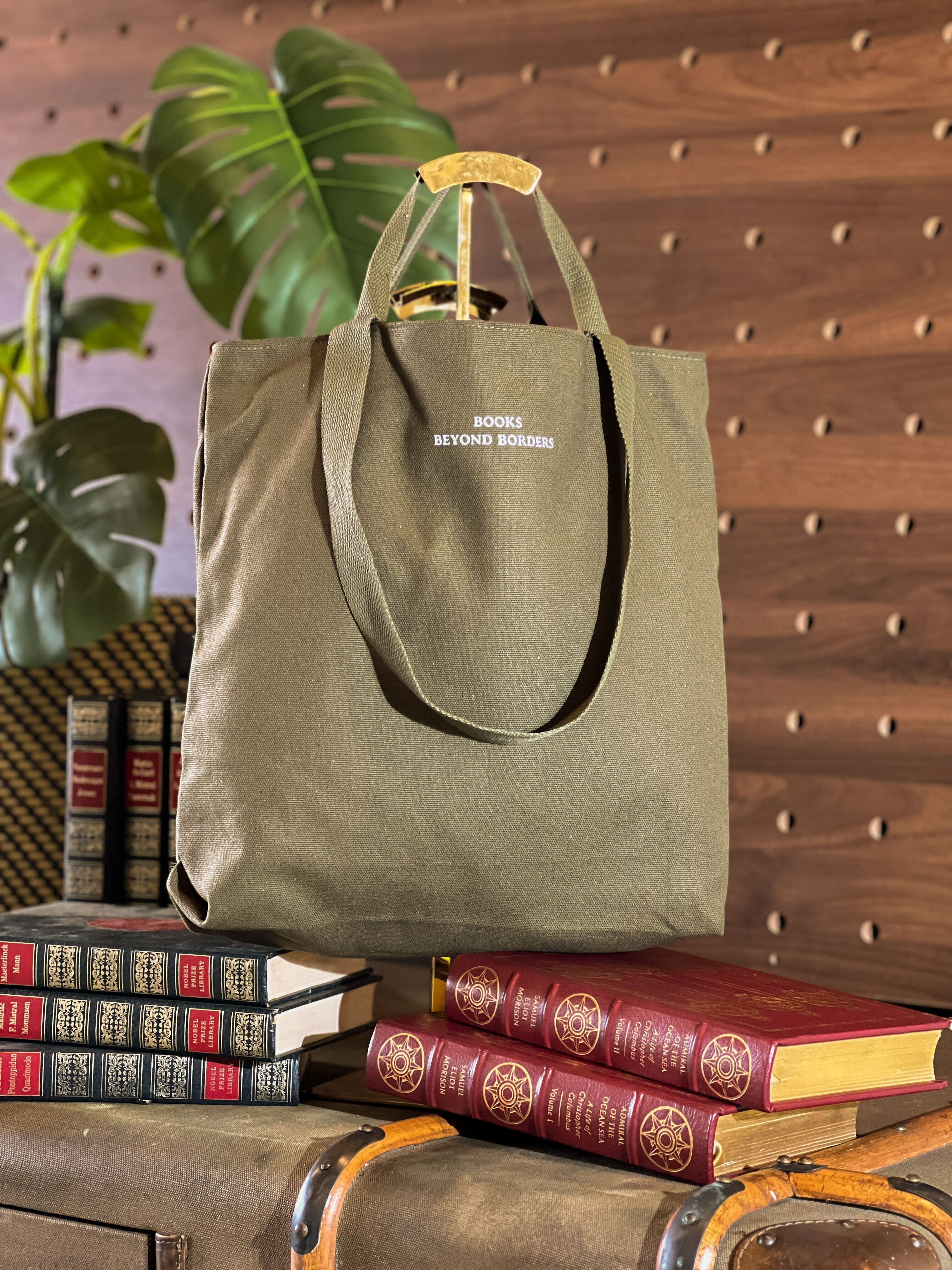 The Reader's Tote - Carry Collection