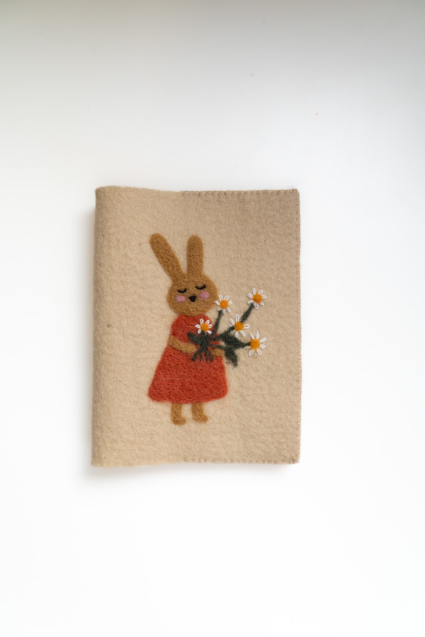 The Daisy Gatherer - Wool Journal